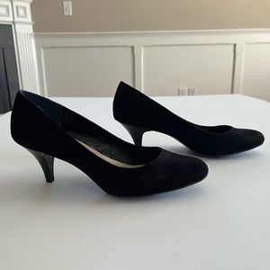 NEW - Alfani Step ‘N Flex Denny black suede heels pumps